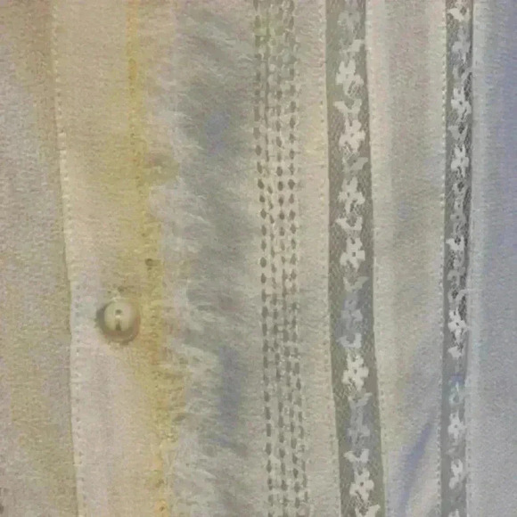 SANCTUARY Ivory Lace Blouse Semi Sheer Fringe Detail women’s size XS - Picture 3 of 11